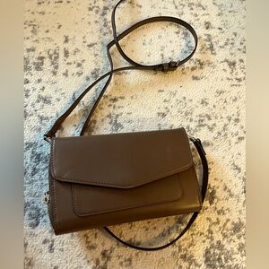 Vera Bradley crossbody clutch